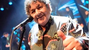 El hijo del cantante de Los Palmeras cruzó a Marcos Camino y filtró los chats del grupo de WhatsApp 