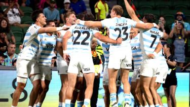 El equipo argentino repitió la conquista la ciudad australiana, aunque esta vez fueron una máquina. 