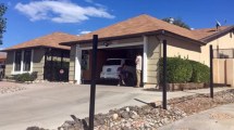 Imagen de Los dueños de la casa de ‘Breaking Bad’ venden la propiedad tras 52 años por del acoso de los fans: “Estamos hartos”: