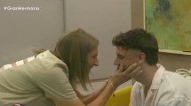 Imagen de Gran Hermano: Santiago, el jugador uruguayo, recibió a su mamá en el “congelados”