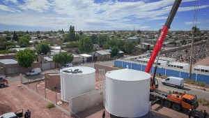 Un reservorio de 160 mil litros duplicará la presión de agua en el sur de Cutral Co
