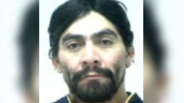 Quién es el hombre que buscan en el río Neuquén. 