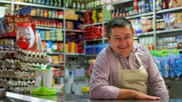 Aumento para empleados de comercio: cuánto se actualizan los sueldos de febrero 2025