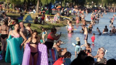 Ola de calor en Neuquén y Río Negro. Foto: archivo (Oscar Livera)