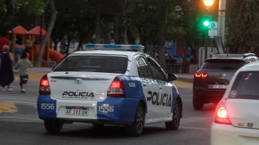 Intentaron matarlo a golpes y con un disparo en Villa Florencia de Neuquén . (Foto: Oscar Livera).