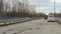 Imagen de Anunciaron obras en un puente que une Neuquén y Río Negro: harán tareas de bacheo y mantenimiento
