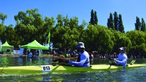 Los que animan a cruzar el mundo para ser parte de la Regata del Río Negro