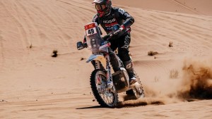 Rally Dakar: Rostan y los hermanos Benavides terminaron una exigente cuarta etapa