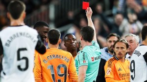 Crece la polémica en España por la sanción al brasileño Vinicius