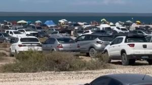 El Caribe de la Patagonia tiene nuevo estacionamiento para «evitar que continúe la destrucción»