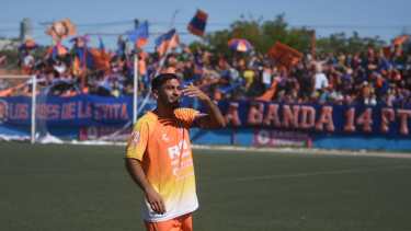 Enzo Vallejos pasó de Deportivo Roca a Cipolletti para jugar el Federal A. (Foto: Juan Thomes)