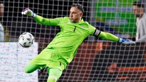 Bombazo: Keylor Navas llegará al fútbol argentino para atajar en Newell´s