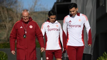 Claudio Ranieri habló sobre la negociación de Leandro Paredes con Boca.