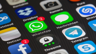 WhatsApp. 