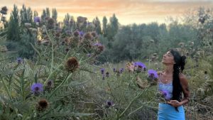 Anahí se anima a sacarle la máscara a la artista desde El Bolsón
