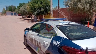 Imputaron al hombre que atacó con un cuchillo a un joven de Rincón que lucha por su vida 