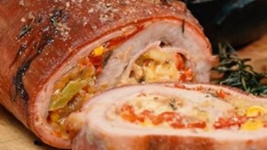 Matambre de verano con relleno de jamón, queso y vegetales ¡súper saludable!