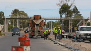 Ruta 7 con tránsito reducido entre Neuquén y Centenario por una obra: cuánto durará