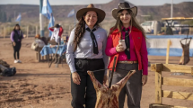 Imagen de Asadoras de chivo en Vaca Muerta, un encuentro con la tradición: ya te podés anotar