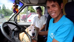 Dejaron su vida en Buenos Aires para vivir viajando: con su perro recorren el país en motorhome