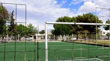 Imagen de Más canchas de césped sintético en la mira: «Irregularidades de todo tipo», dijo el Tribunal de Cuentas de Neuquén