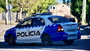 Balean a un hombre en una cancha de fútbol de Cutral Co: habrían identificado a los agresores
