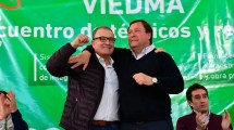 Imagen de El ordenador y el primer candidato