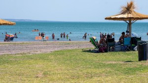 Carnaval en Casa de Piedra: el pueblo más joven del país, una playa cerca y un destino para no gastar de más