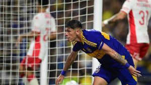 Con un golazo de Palacios, Boca logró su primer triunfo del torneo ante Huracán