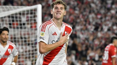 Colidio quedo afuera del once inicial y del banco de suplentes para enfrentar a Estudiantes.
