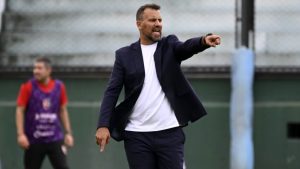Con polémica, Barracas Central le ganó a Newell&#8217;s en el debut del Ogro Fabbiani