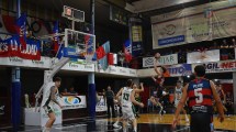 Imagen de Deportivo Viedma venció a Villa Mitre y sigue líder de su zona en la Liga Argentina de básquet