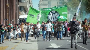 ATE moviliza a PAMI: aseguran que hay más de 5 millones de jubilados sin prestaciones médicas