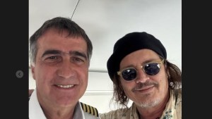 Antonio Laje trasladó a Johnny Depp desde Punta del Este a Argentina