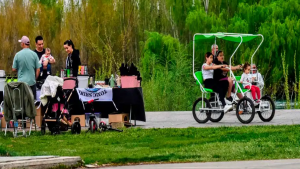 Arranca la semana con clima perfecto: Neuquén y el Alto Valle disfrutan del sol y la frescura, este lunes