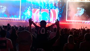 En 15 fotos | ¡El día 3 de la Fiesta de la Confluencia 2025 se disfrutó a puro rock, en familia y con amigos!