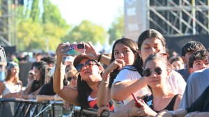 Fiesta de la Manzana 2025 en Roca: cerraron la venta online de entradas, pero no se alarmen hay otra forma de comprarlas