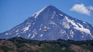 Reabren el acceso al volcán Lanín tras los incendios: un camping también volverá a trabajar