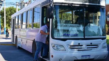 Habrá colectivos gratis para la Fiesta de la Manzana 2025. Foto: archivo