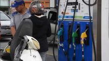 Imagen de Aumento de nafta y gasoil en marzo: precios estimados para Neuquén, Roca, Bariloche y Viedma 