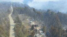 Imagen de Conmoción en El Bolsón: el hombre que murió se había negado a abandonar su casa en la evacuación