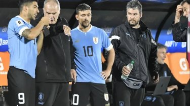La insólita advertencia de Bielsa a una figura de Uruguay que involucra a Riquelme