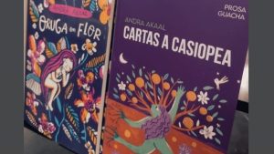 Escribir para comprender el mundo: la neuquina Andra Akaal cuenta cómo hizo Cartas a Casiopea