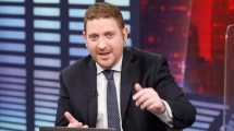 Imagen de Jonatan Viale apuntó contra los “colegas” que hablan de periodismo y se “llenaron de guita con la política” 