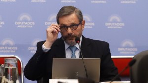 Javier Milei echó a Mariano de los Heros de ANSES, tras la polémica por la reforma jubilatoria