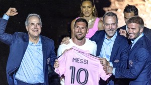 Los dueños del Inter Miami llegaron al país para reunirse con Milei: analizan invertir en el fútbol argentino