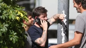 El significado oculto del tatuaje de Santiago Caputo: ¿un nexo con la criptomoneda Libra?