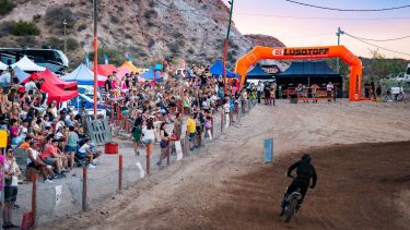 Empieza de día y termina de noche. Se vienen las dos fechas finales del clásico de cada verano.