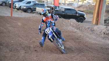 Se define al campeón del Supercross nocturno, en el Coliseo de La Barda