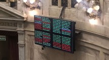 Imagen de Escándalo $LIBRA: el Senado rechazó crear una comisión investigadora contra Javier Milei